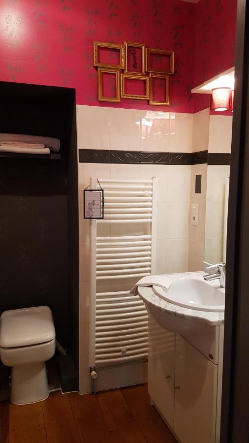 Chambres D'Hotes Du Tilleul Nanteuil-en-Vallée Esterno foto