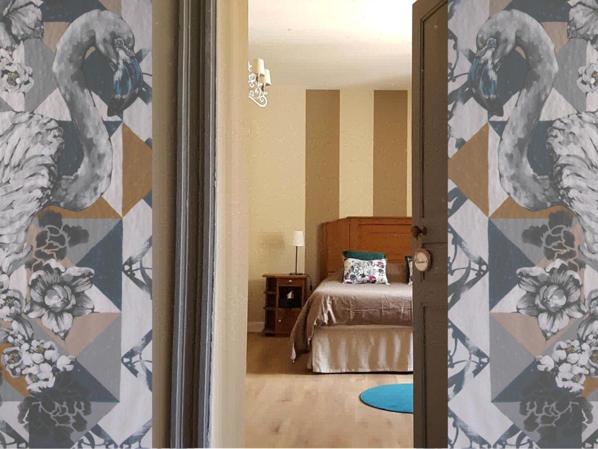 Chambres D'Hotes Du Tilleul Nanteuil-en-Vallée Esterno foto