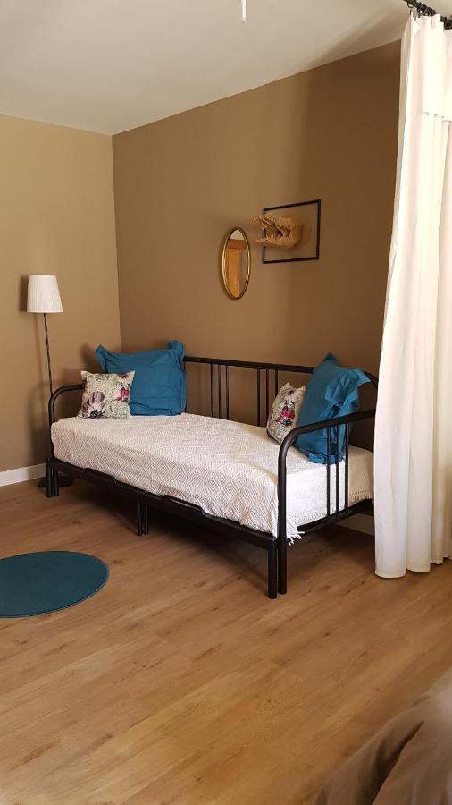 Chambres D'Hotes Du Tilleul Nanteuil-en-Vallée Esterno foto